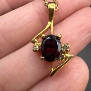 Vintage Gio Lind 14K GE Gold Plated Garnet Oval Pendant Necklace Korea 3.6g